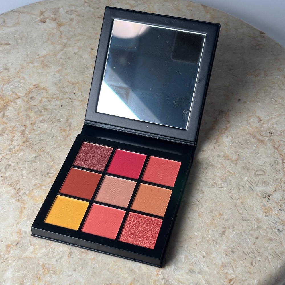 Huda Beauty Coral Obsessions Eyeshadow Palette 0.36oz Multi Warm Matte Shimmer